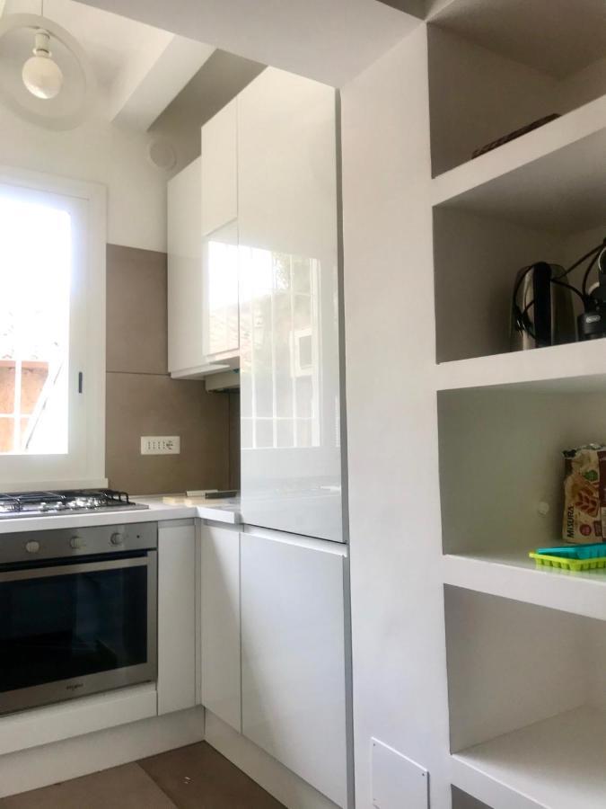 Domus Antonella A Trastevere Roma Exterior foto